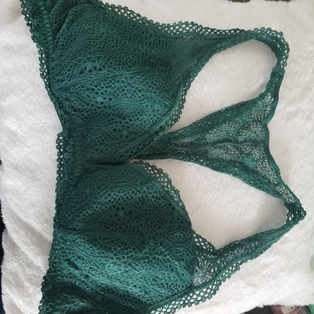 2/$30 Victoria Secret Bralette